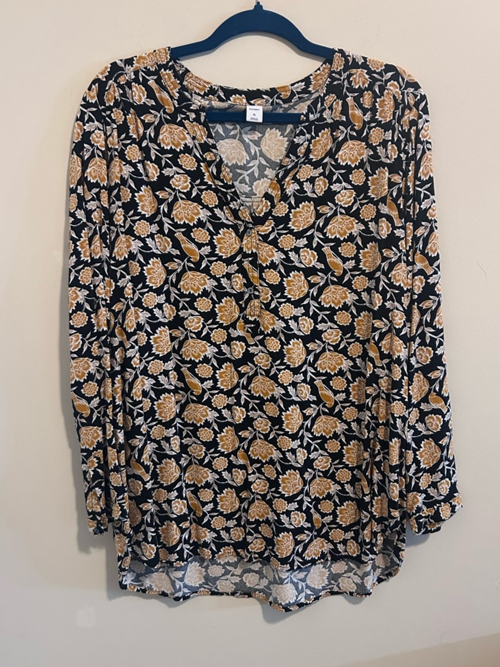 Women's Floral V-Neck Tunic Blouse in Black and Mustard